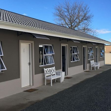 44 On Brownlee Hotell Kokstad  Exteriör bild
