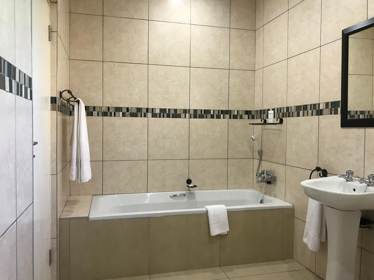 44 On Brownlee Hotell Kokstad  Exteriör bild